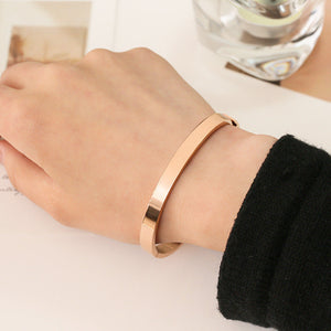 30-A-3 rose gold egg shaped 6mm