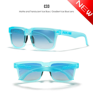 C33