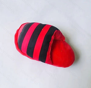 Red and Black Slippers (5.91*3.54*2.76) INCH