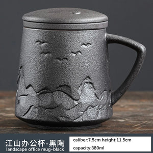 black-pottery