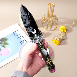 dagger silvery