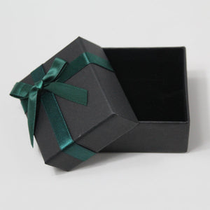 Black Card Green 6.5x5.5x3cm