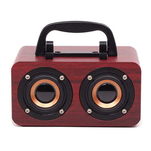 Red wood grain