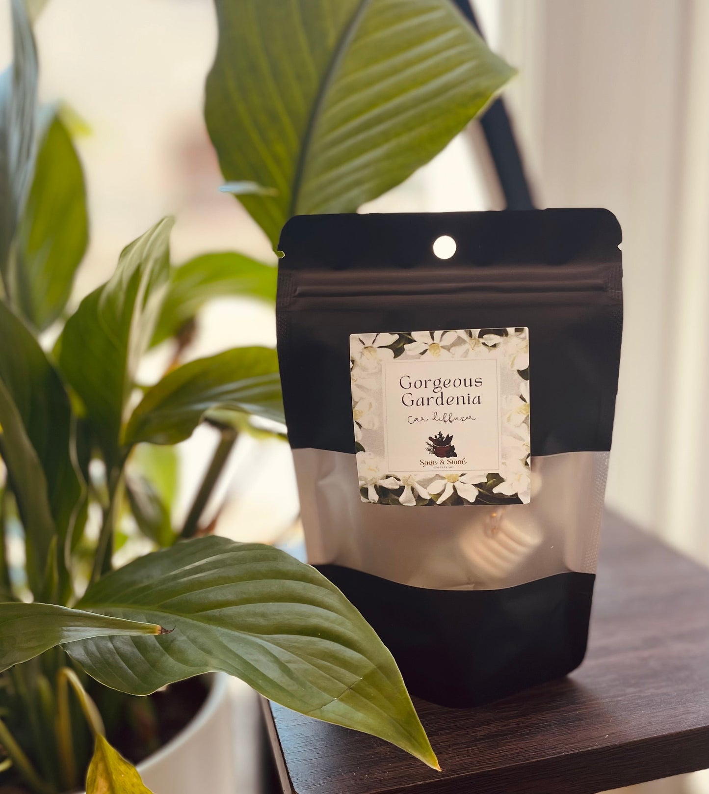 Gorgeous Gardenia Car Diffuser