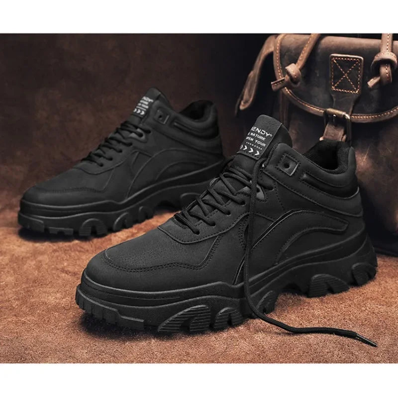 New sports anti slip work versatile, lightweight and casual men's construction site work labor protection trendy shoes